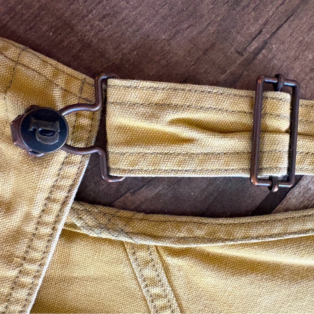 Women’s brown super comfy XL Patagonia overalls like new worn a few times. - Picture 3 of 4